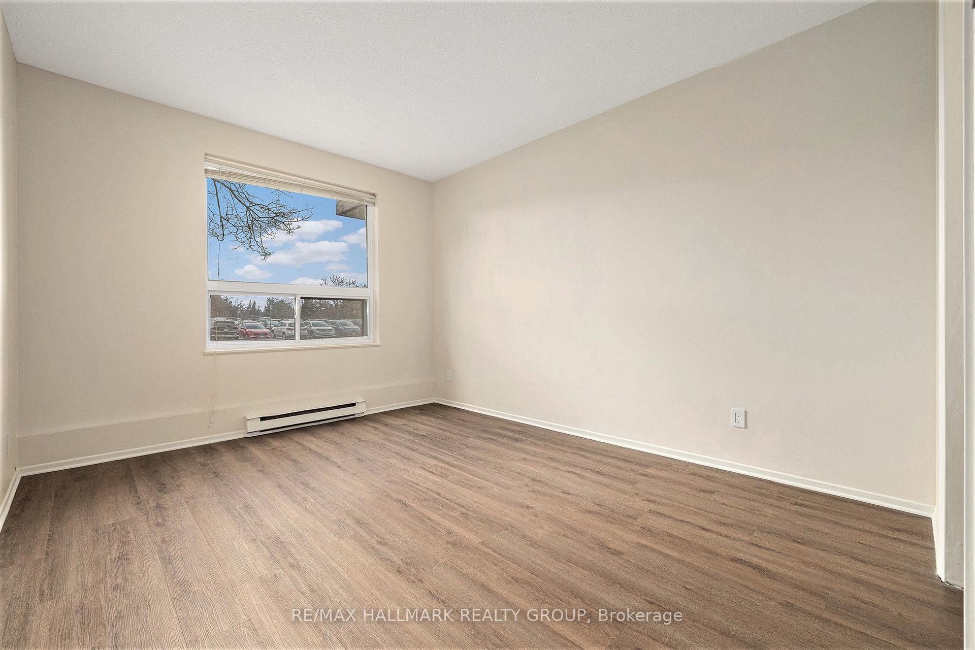 Photo 14 of Unit 101, 50 Emmerson Avenue, Ottawa, Mechanicsville — HOMEH