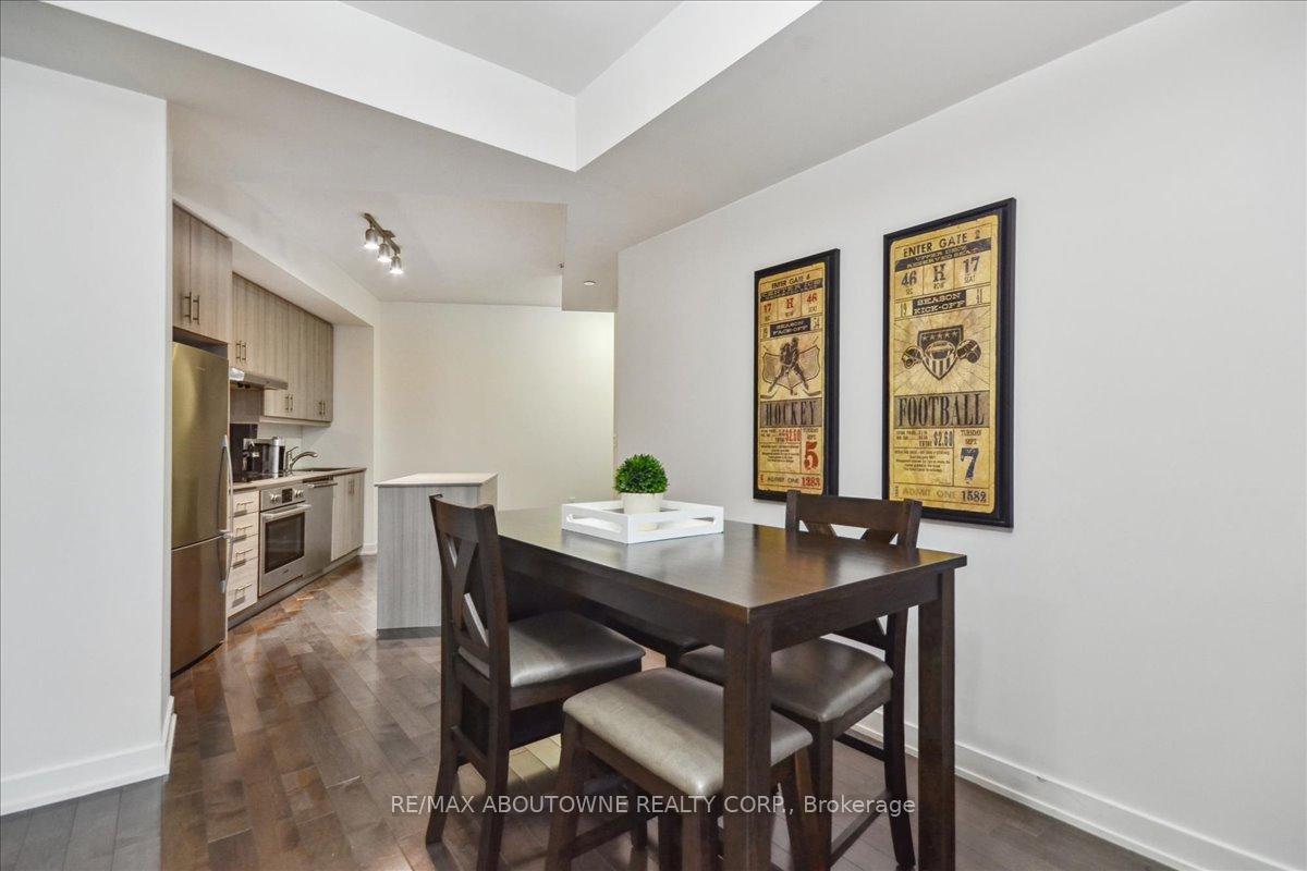 Photo 11 of Unit 304, 1 The Esplanade Drive, Toronto, Waterfront Communities — HOMEH