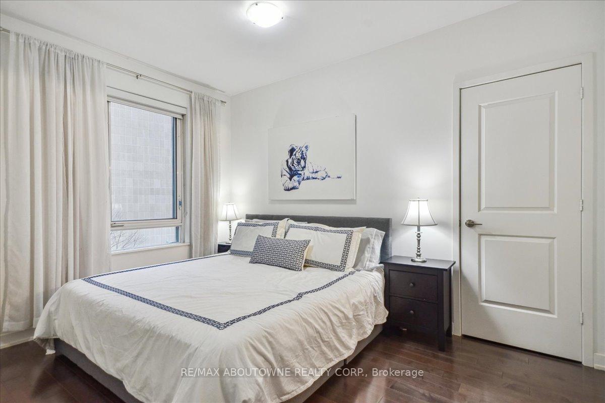 Photo 12 of Unit 304, 1 The Esplanade Drive, Toronto, Waterfront Communities — HOMEH