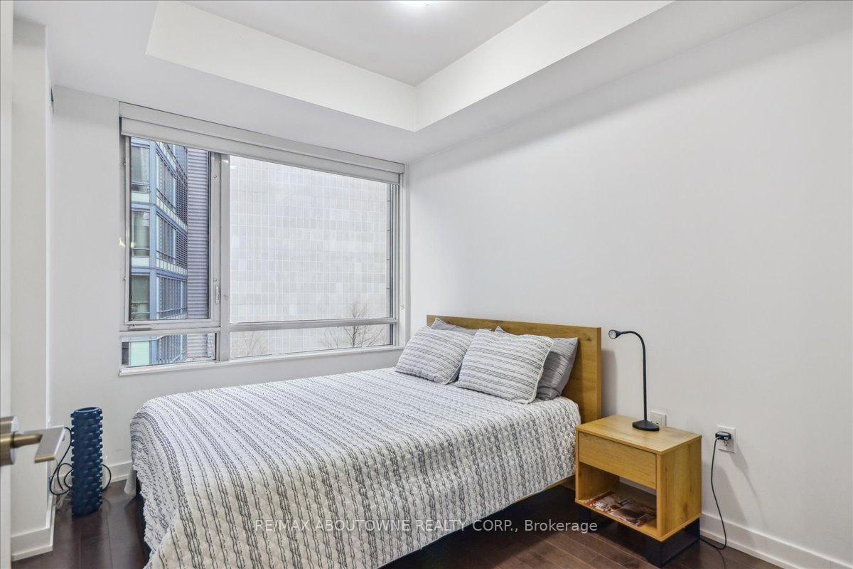 Photo 16 of Unit 304, 1 The Esplanade Drive, Toronto, Waterfront Communities — HOMEH