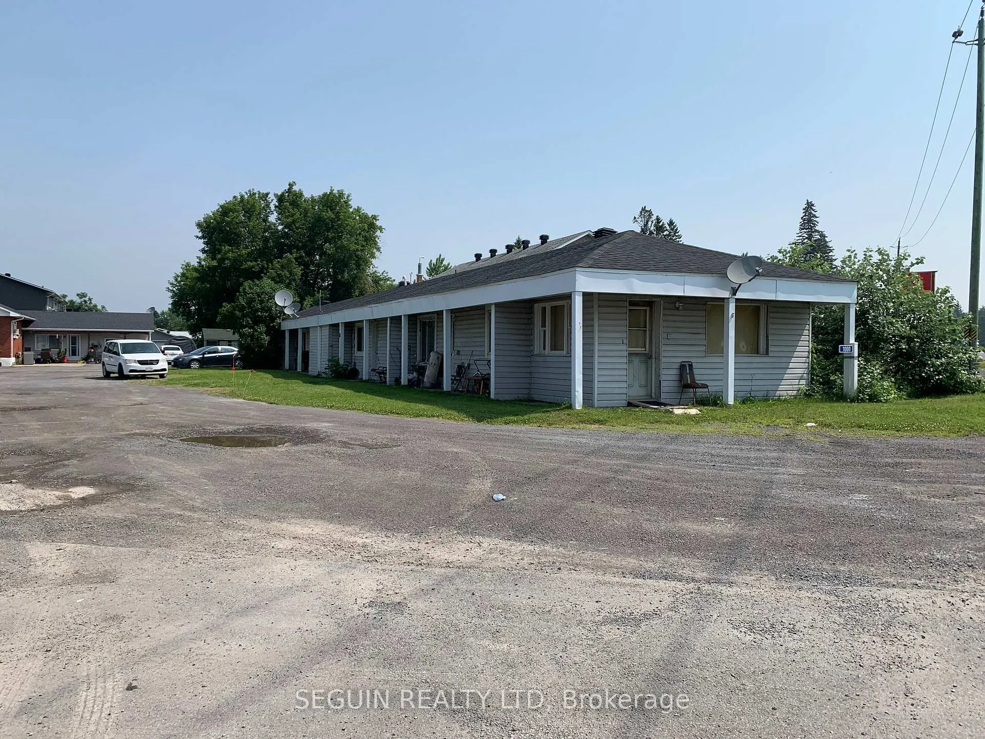 Photo 4 of 1000 County Rd 17, Champlain, L'Orignal — HOMEH