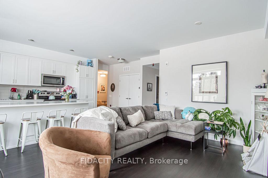 Photo 6 of Unit C, 231 Citiplace Drive, Ottawa, Merivale Industrial Park/Citiplace — HOMEH