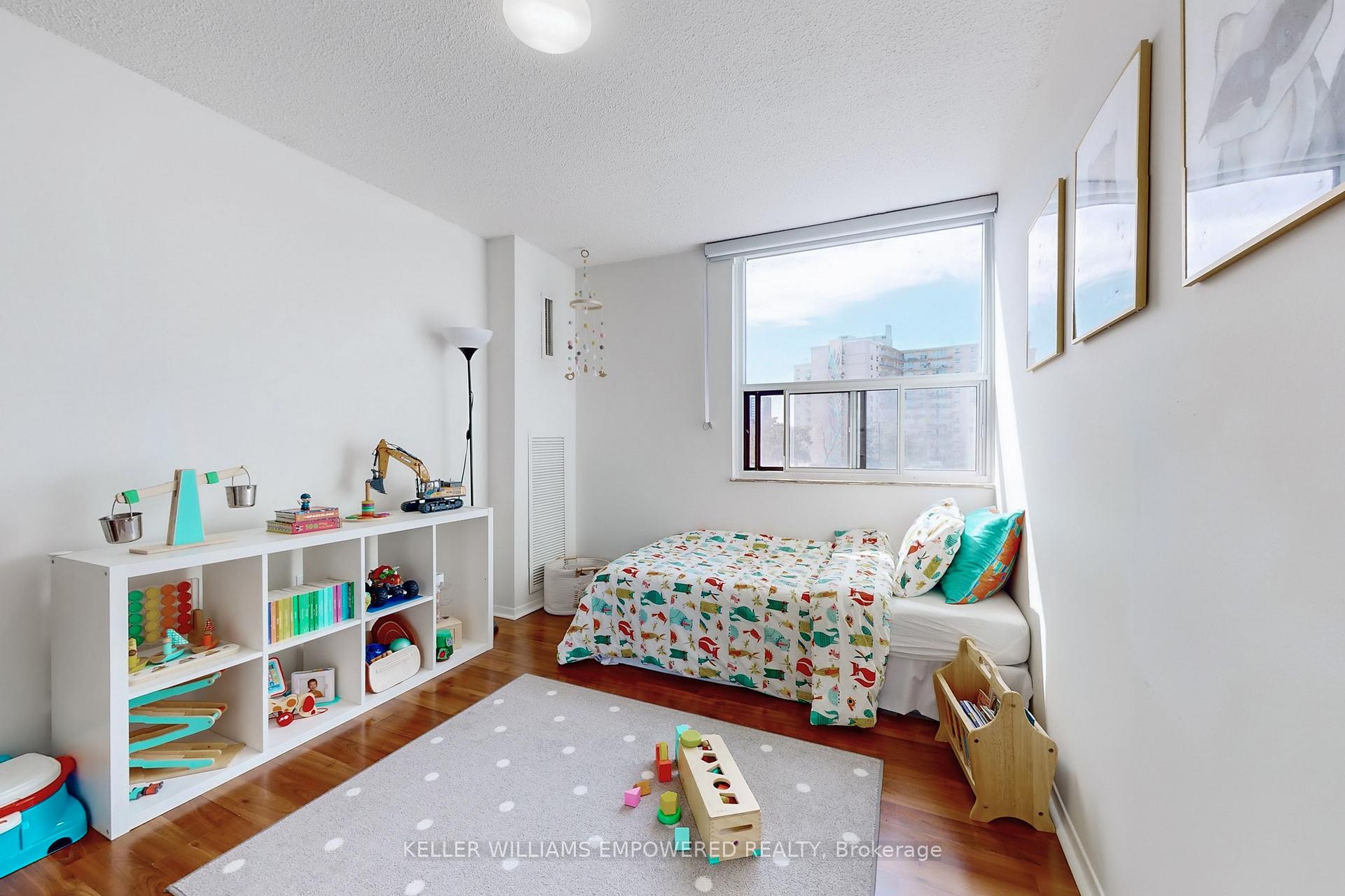 Photo 13 of Unit 416, 4060 Lawrence Avenue E, Scarborough, West Hill — HOMEH