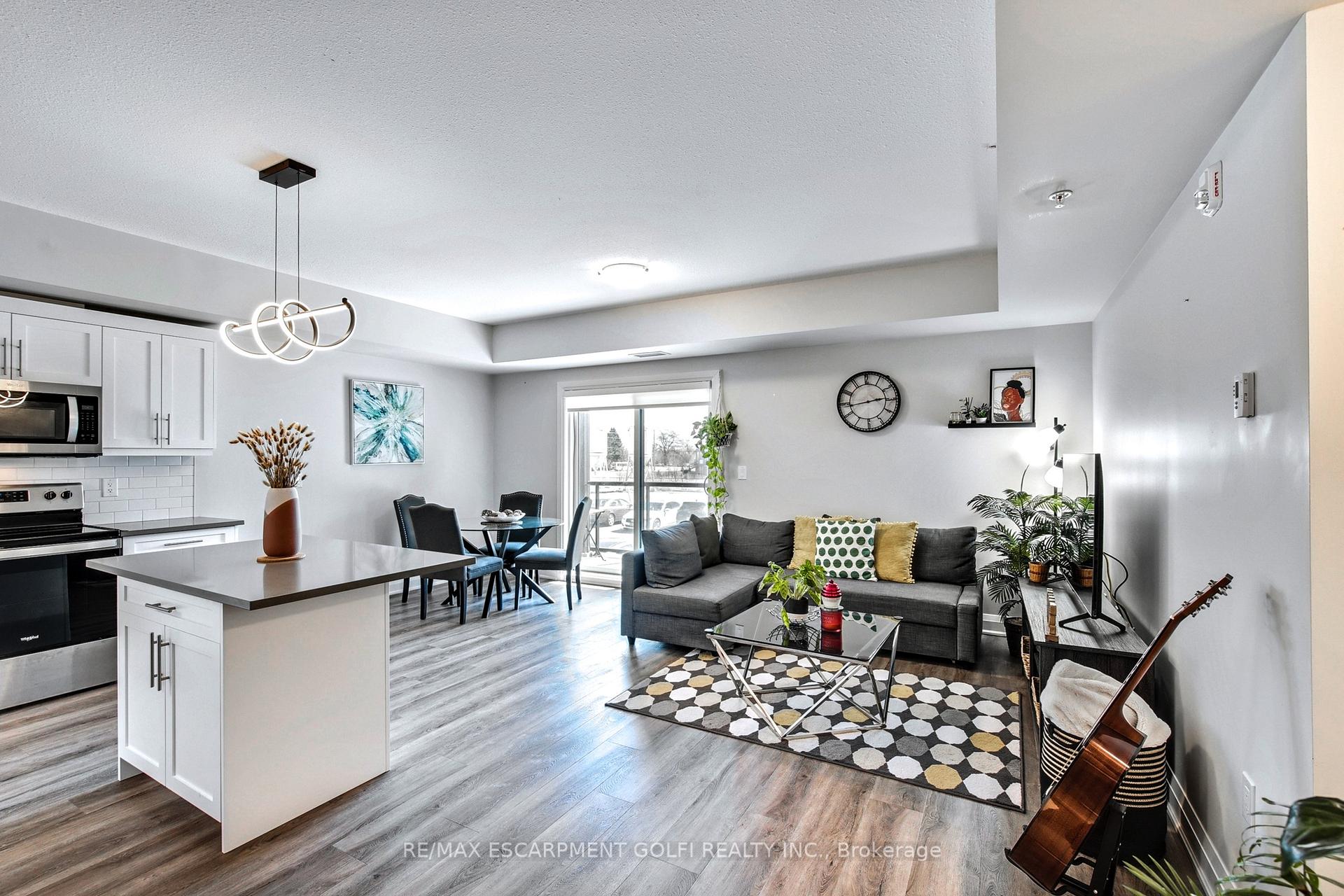 Photo 7 of Unit 111, 120 Summersides Boulevard, Pelham, Fonthill — HOMEH