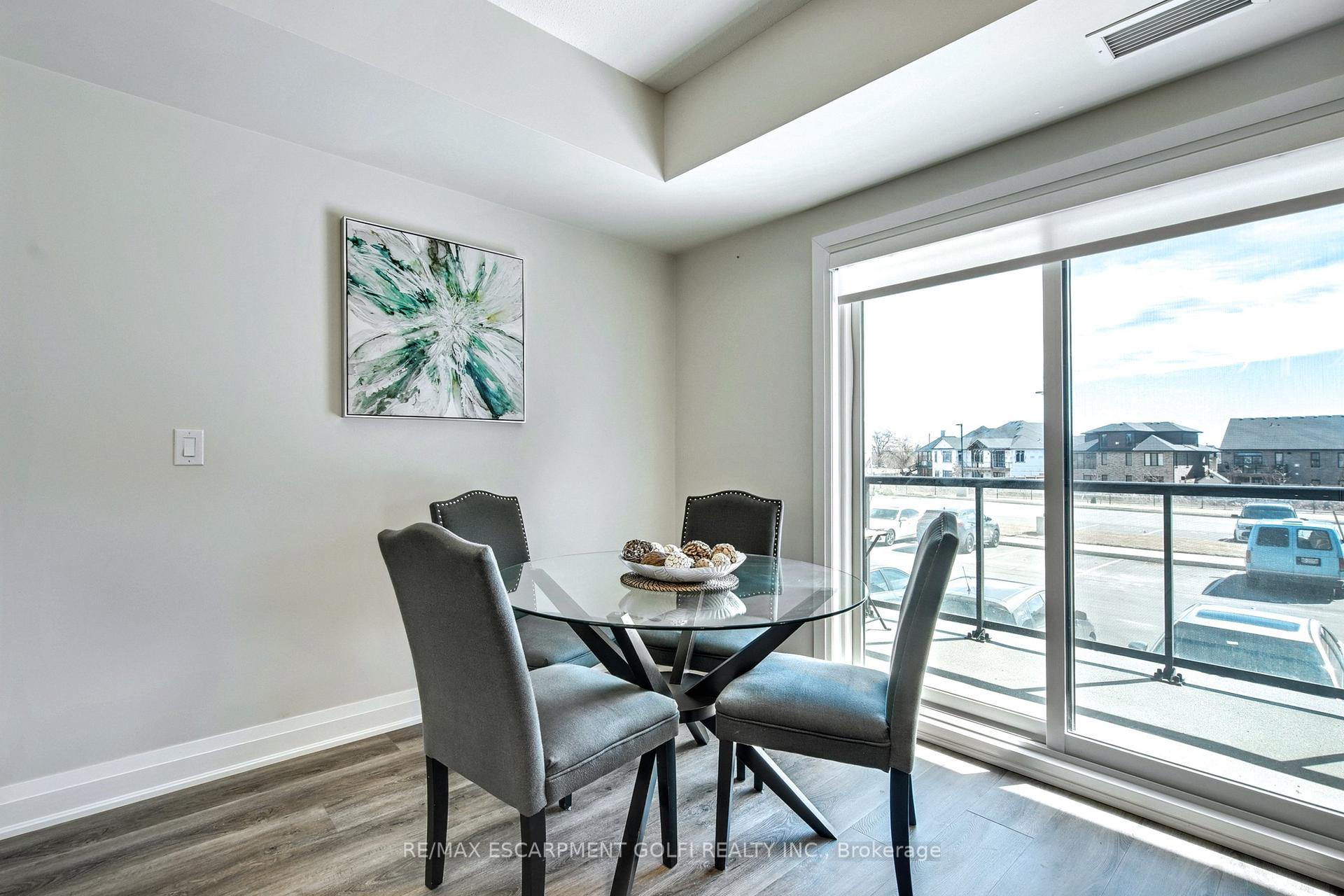 Photo 13 of Unit 111, 120 Summersides Boulevard, Pelham, Fonthill — HOMEH