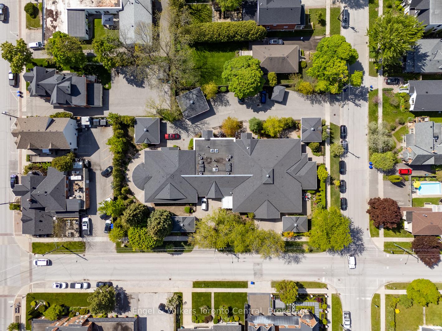 Photo 3 of Unit 5, 100 Second Street, Collingwood — HOMEH