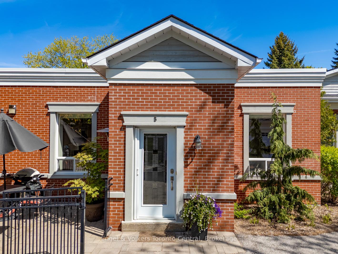Photo 5 of Unit 5, 100 Second Street, Collingwood — HOMEH
