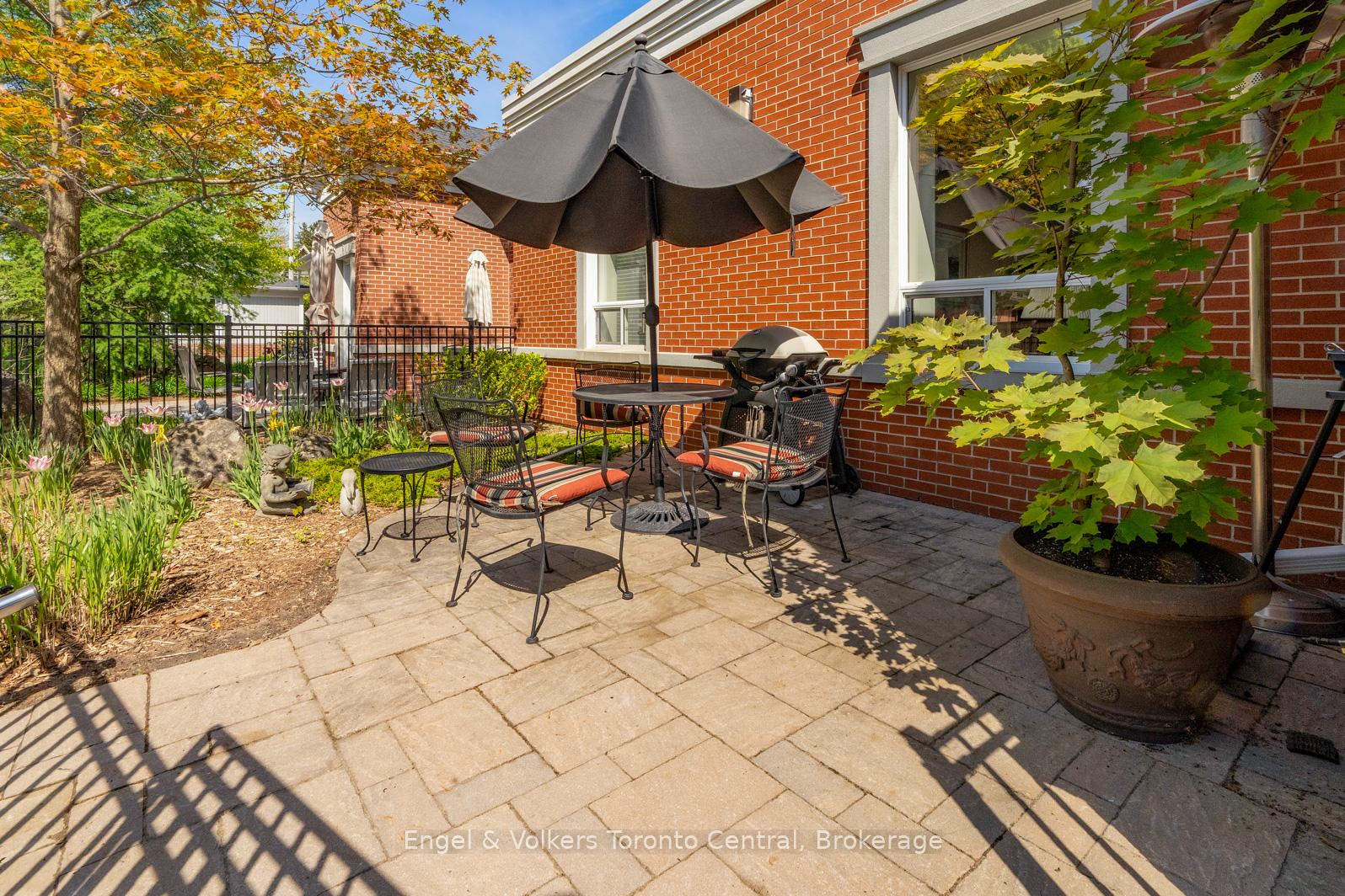 Photo 32 of Unit 5, 100 Second Street, Collingwood — HOMEH