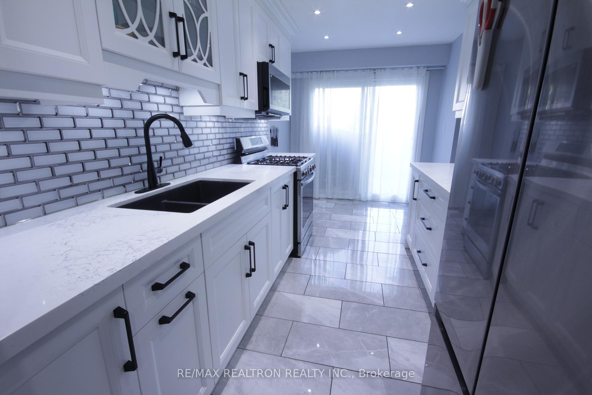 Photo 9 of Unit 63, 1330 Trowbridge Drive, Oshawa, Centennial — HOMEH