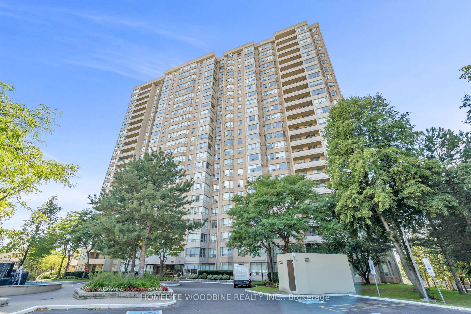 Front of Unit 2101, 30 Malta Avenue