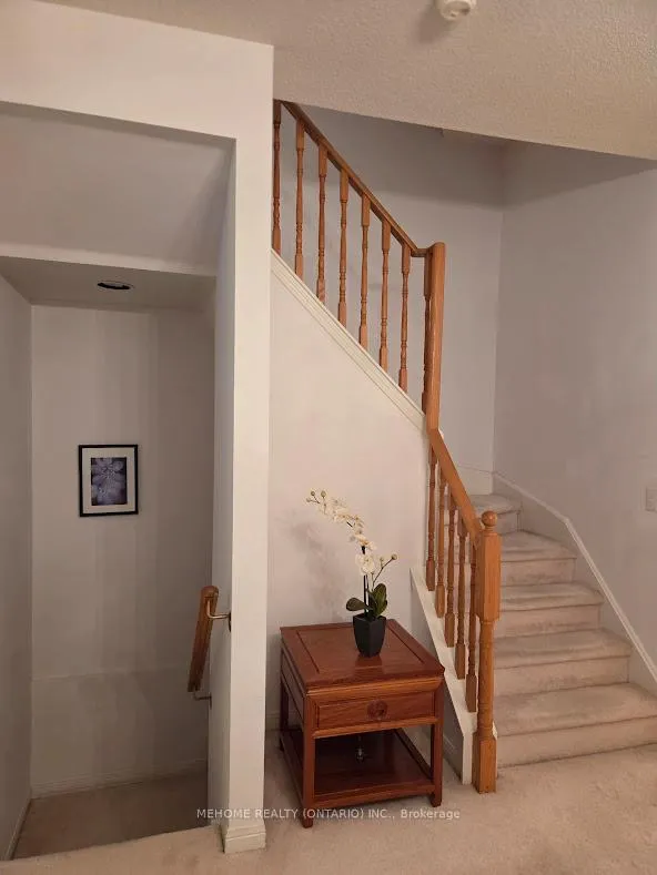 Photo 5 of Unit 6, 15 St Moritz Way, Markham, Unionville — HOMEH