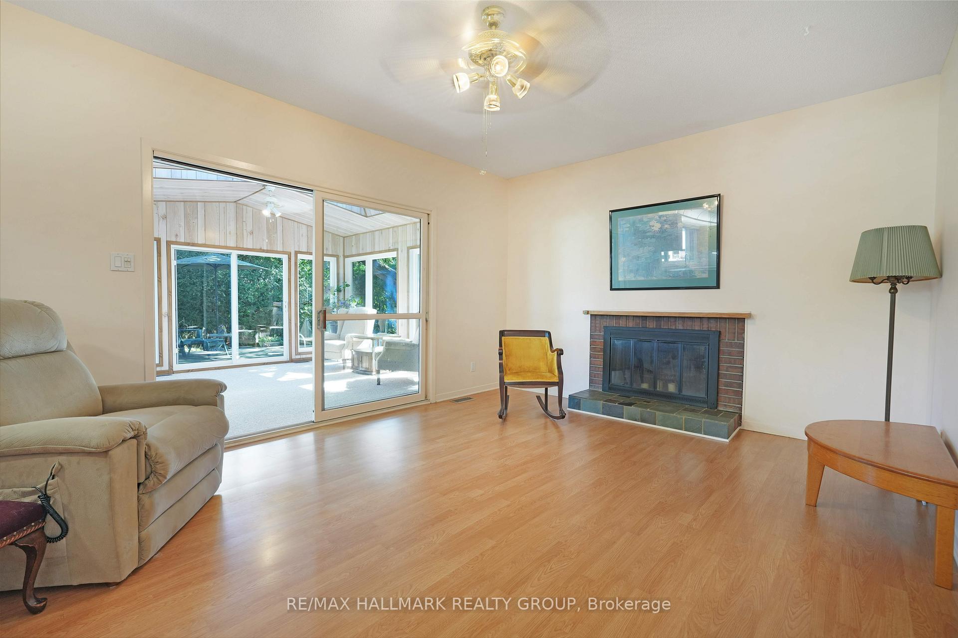 Photo 20 of 1 Northview Road, Ottawa, City View/Skyline/Fisher Heights/Parkwood Hills — HOMEH