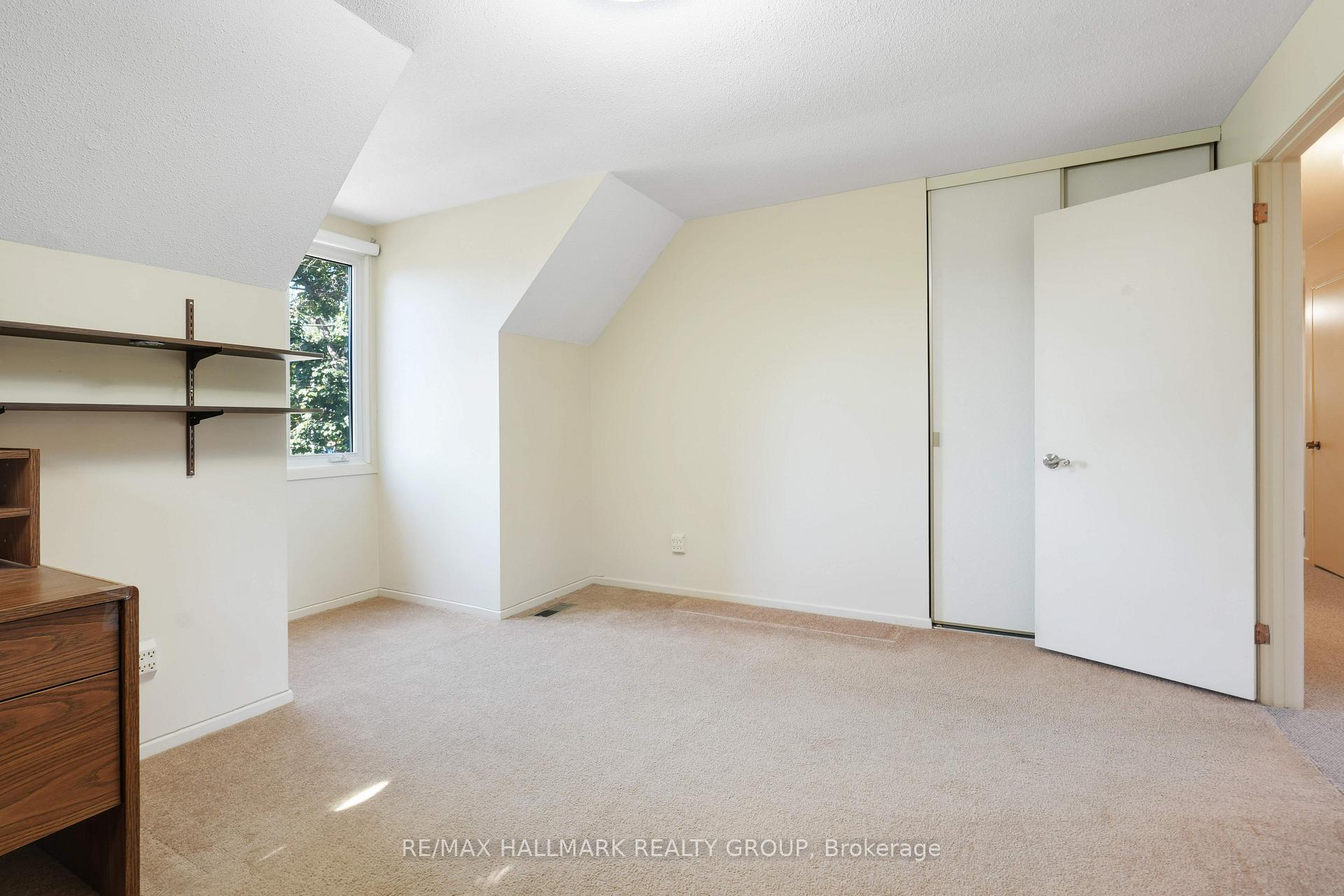 Photo 27 of 1 Northview Road, Ottawa, City View/Skyline/Fisher Heights/Parkwood Hills — HOMEH
