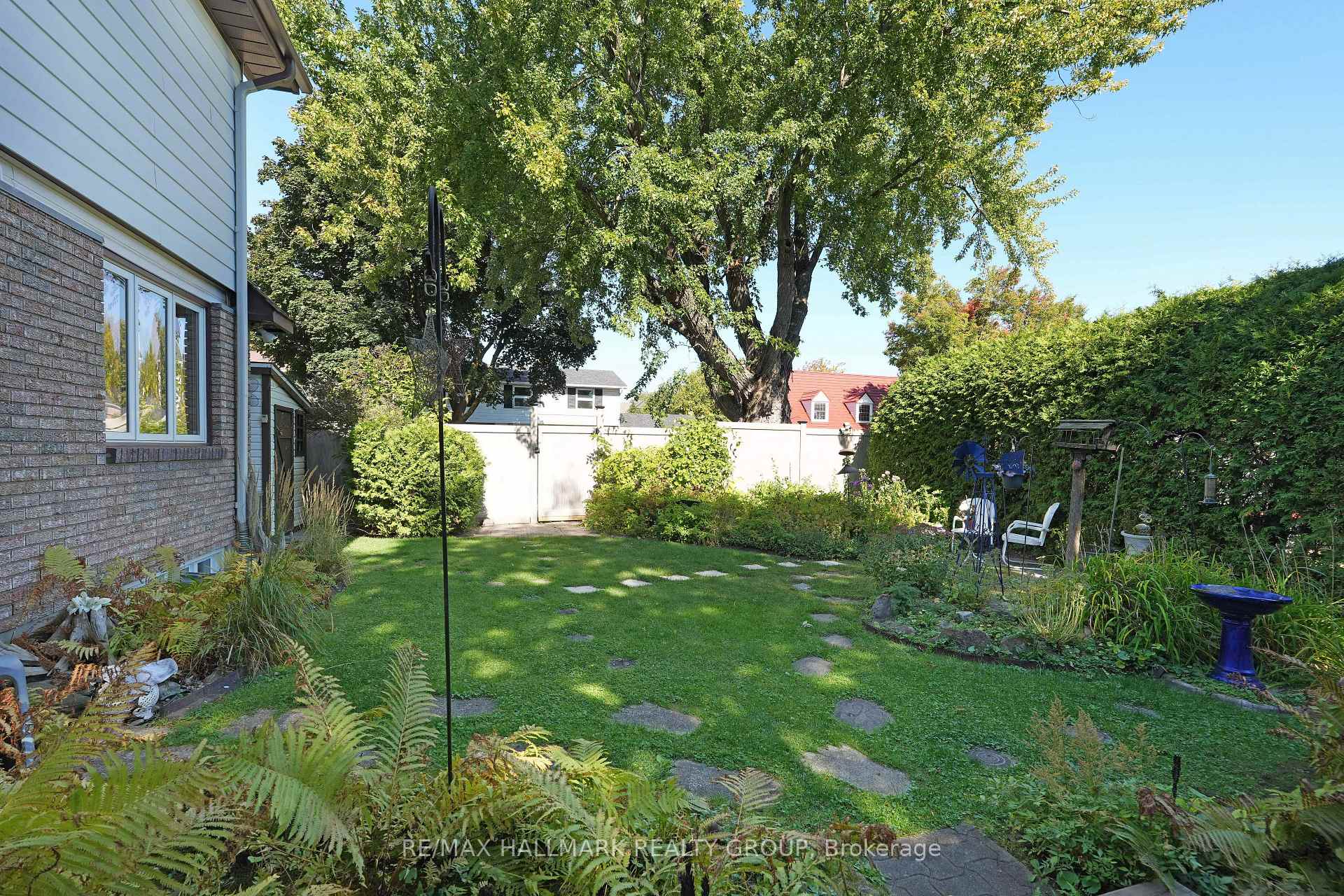 Photo 39 of 1 Northview Road, Ottawa, City View/Skyline/Fisher Heights/Parkwood Hills — HOMEH