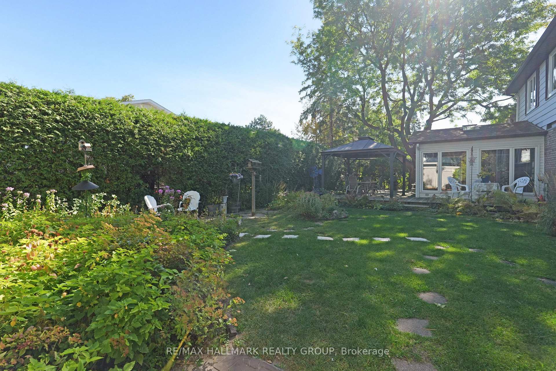 Photo 38 of 1 Northview Road, Ottawa, City View/Skyline/Fisher Heights/Parkwood Hills — HOMEH