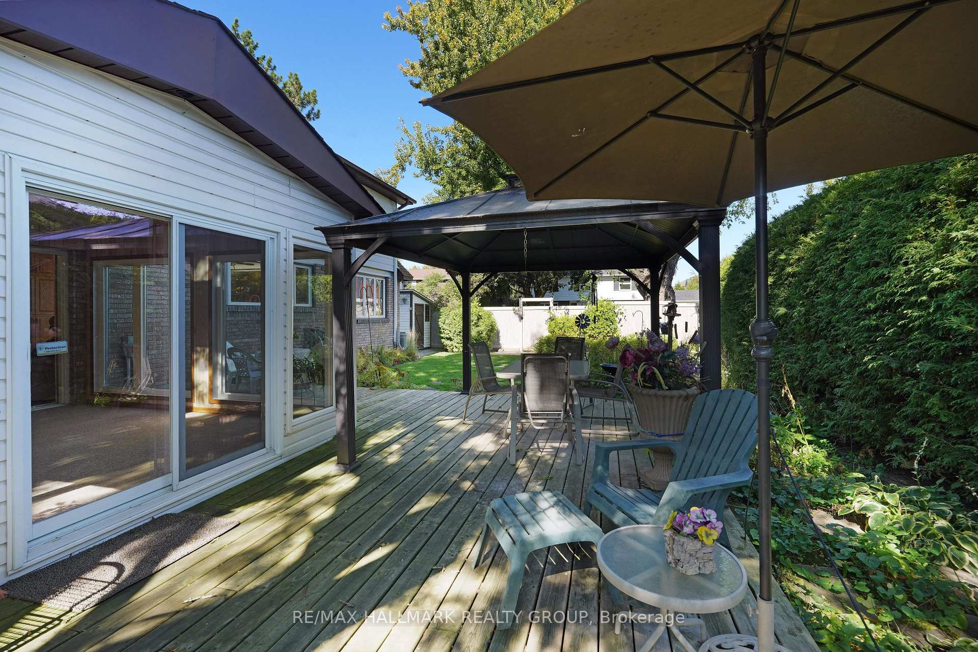 Photo 42 of 1 Northview Road, Ottawa, City View/Skyline/Fisher Heights/Parkwood Hills — HOMEH