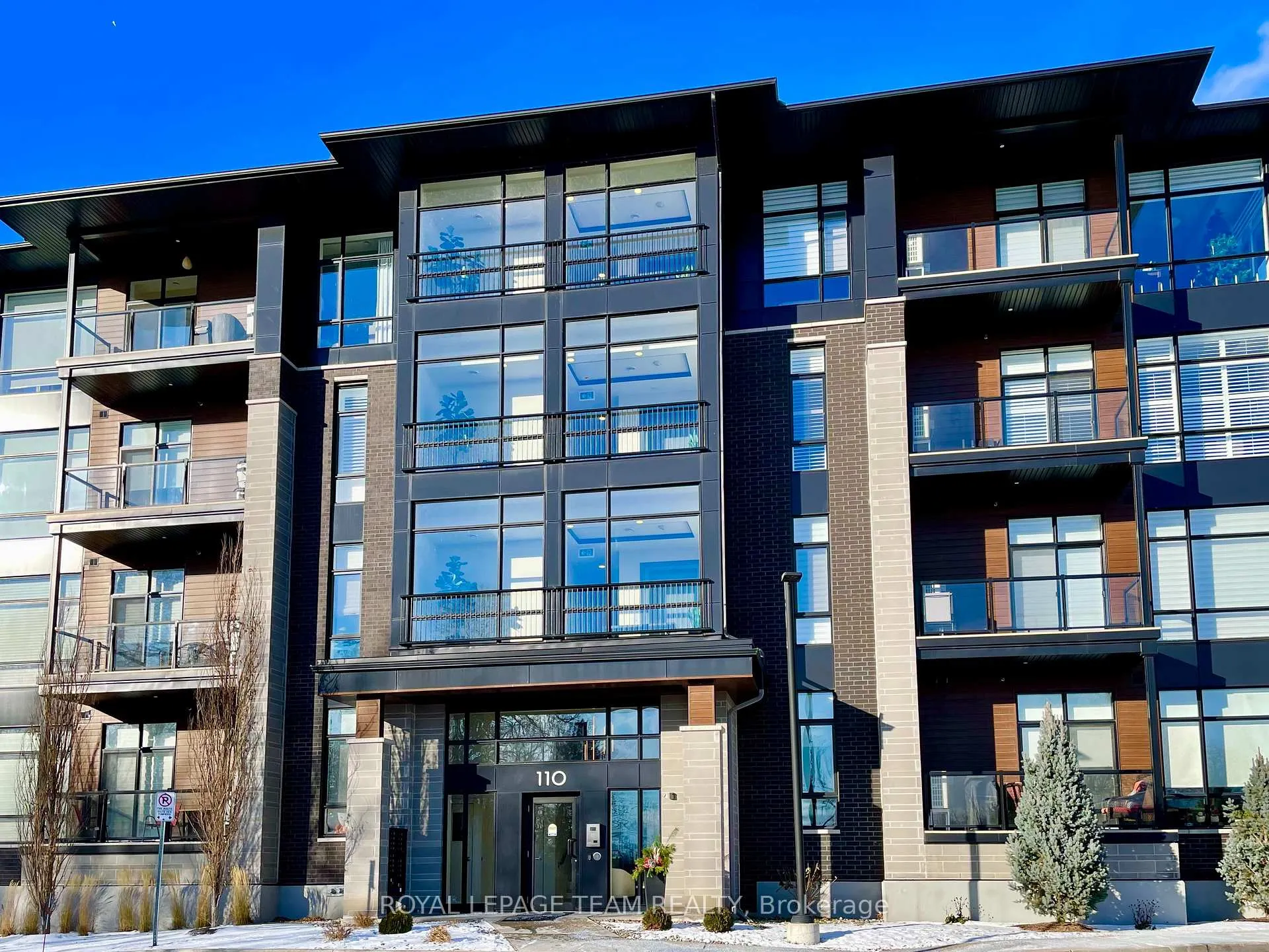 Photo 1 of Unit 301, 110 Cortile Private, Ottawa, Riverside South/Gloucester Glen — HOMEH