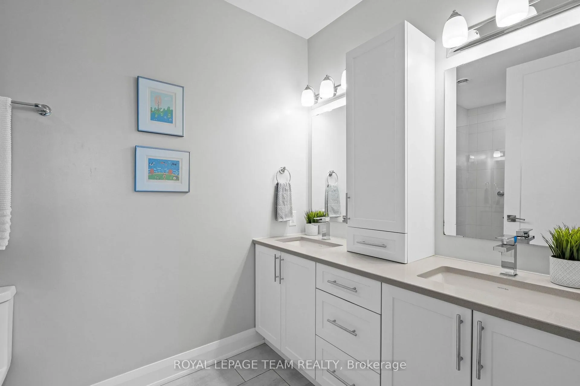 Photo 23 of Unit 301, 110 Cortile Private, Ottawa, Riverside South/Gloucester Glen — HOMEH