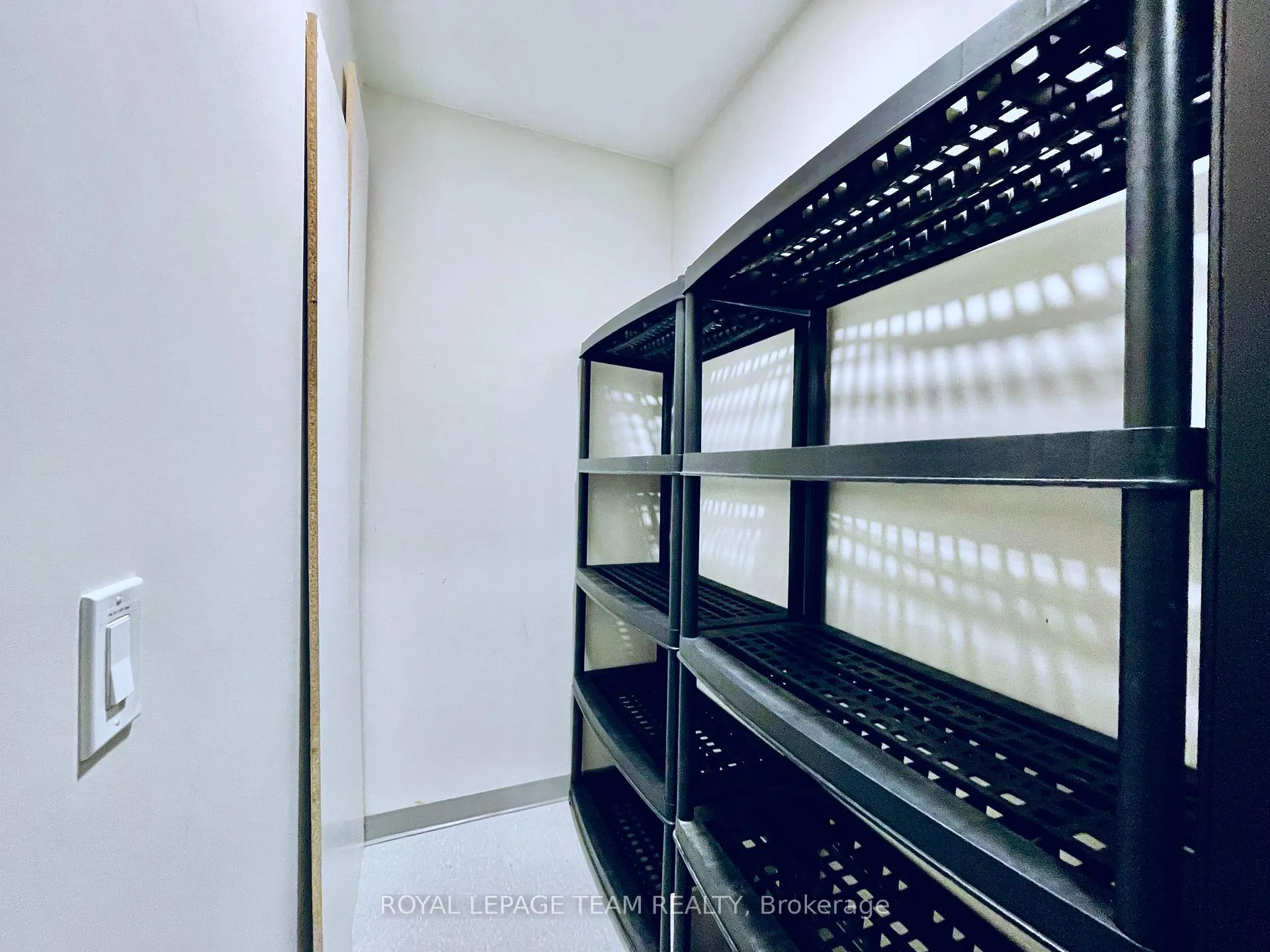 Photo 28 of Unit 301, 110 Cortile Private, Ottawa, Riverside South/Gloucester Glen — HOMEH