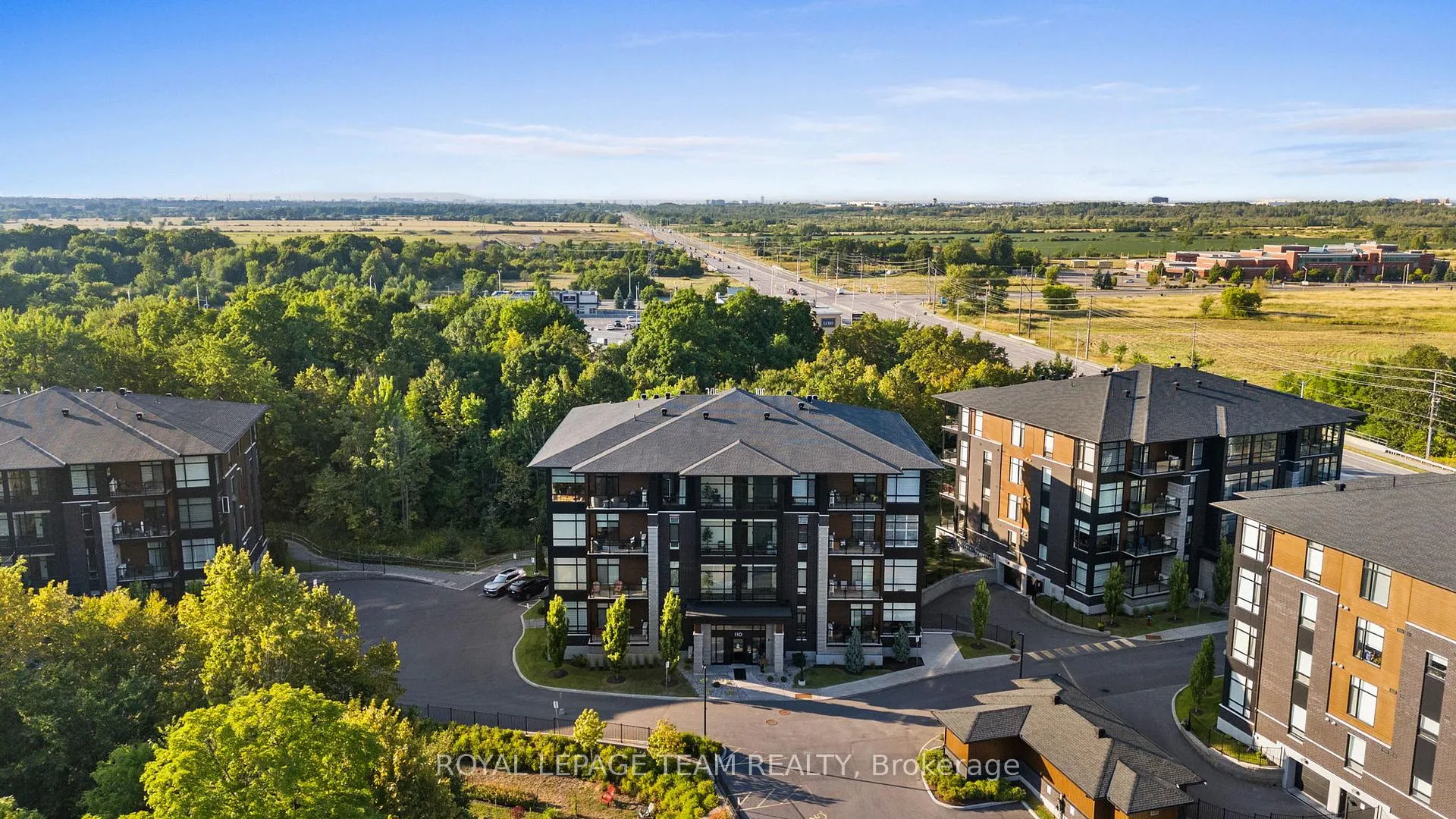 Photo 34 of Unit 301, 110 Cortile Private, Ottawa, Riverside South/Gloucester Glen — HOMEH