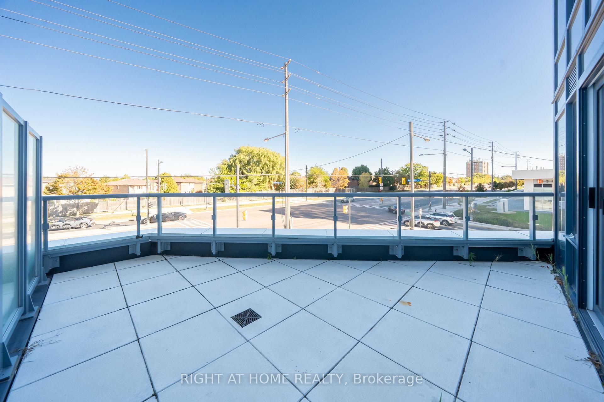 Photo 3 of Unit 211, 7950 Bathurst Street, Vaughan, Beverley Glen — HOMEH