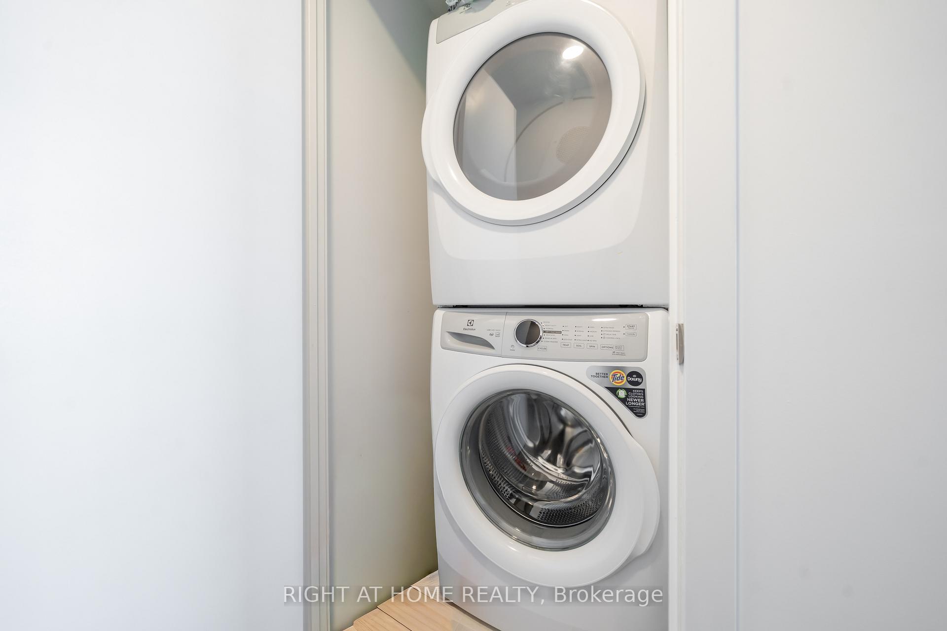 Photo 19 of Unit 211, 7950 Bathurst Street, Vaughan, Beverley Glen — HOMEH