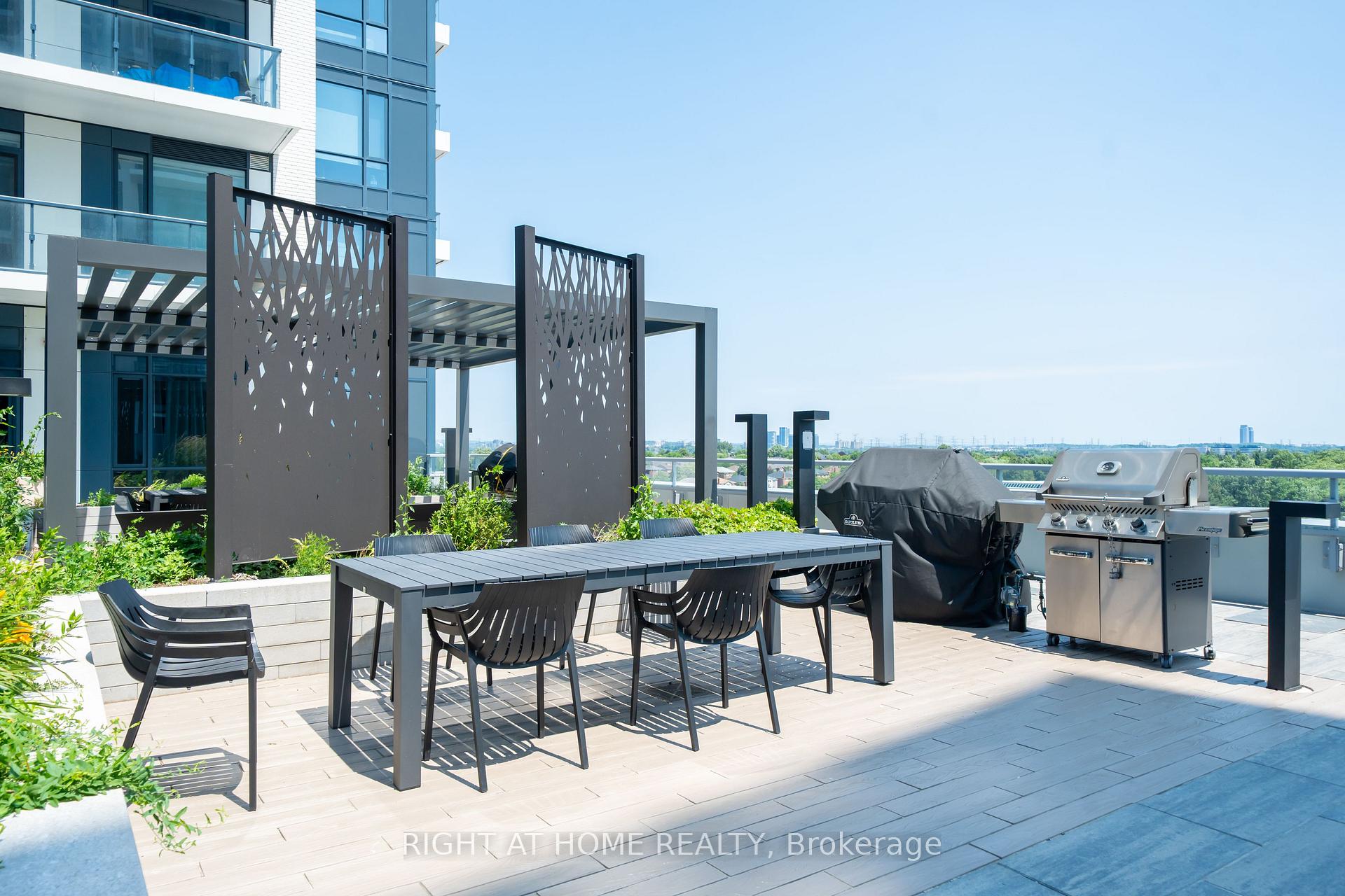Photo 24 of Unit 211, 7950 Bathurst Street, Vaughan, Beverley Glen — HOMEH