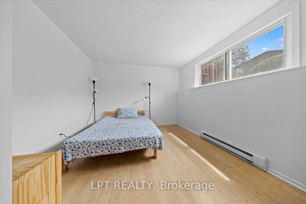 Photo 8 of Unit F, 9F Banner Road, Ottawa, Sheahan Estates/Trend Village — HOMEH
