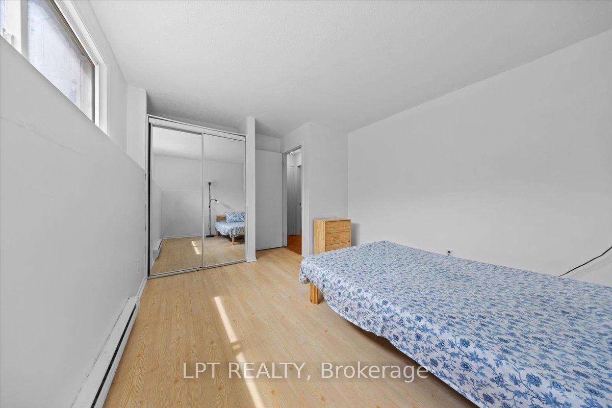 Photo 9 of Unit F, 9F Banner Road, Ottawa, Sheahan Estates/Trend Village — HOMEH