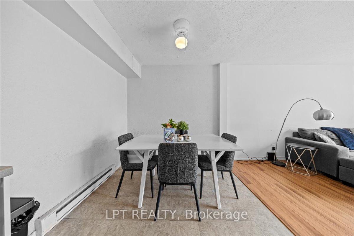 Photo 16 of Unit F, 9F Banner Road, Ottawa, Sheahan Estates/Trend Village — HOMEH