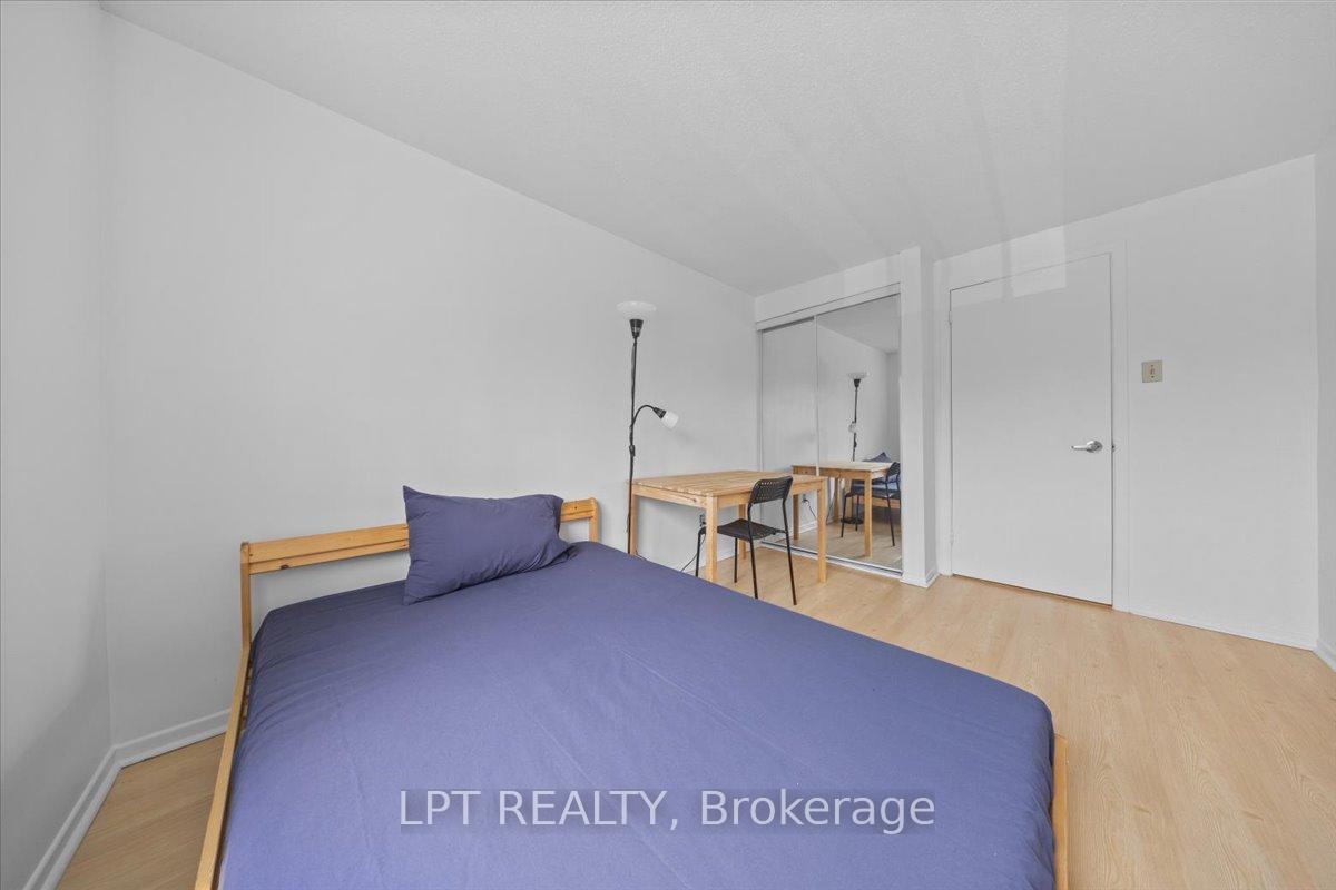Photo 25 of Unit F, 9F Banner Road, Ottawa, Sheahan Estates/Trend Village — HOMEH
