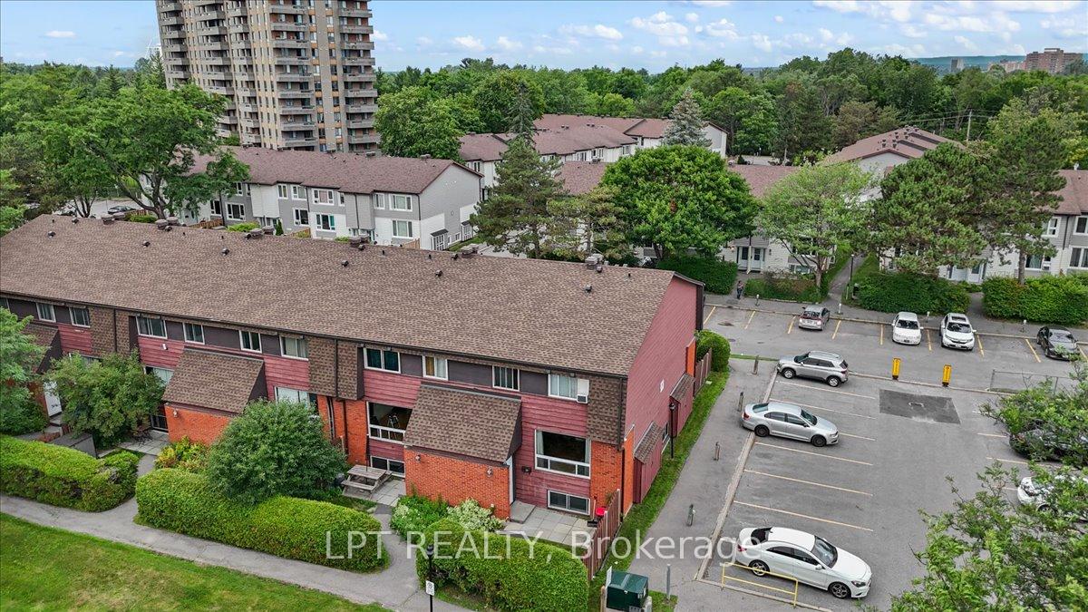 Photo 30 of Unit F, 9F Banner Road, Ottawa, Sheahan Estates/Trend Village — HOMEH