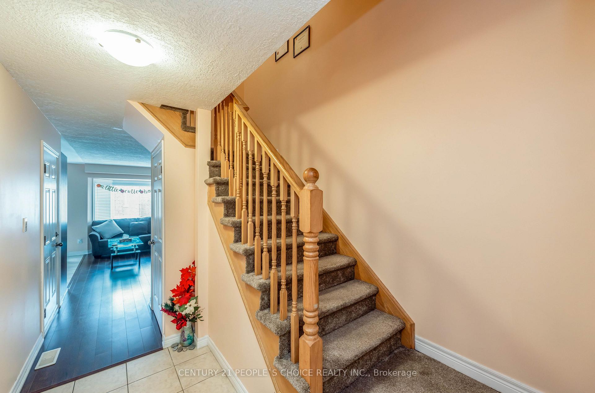 Photo 7 of Unit 7, 1540 Upper Gage Avenue, Hamilton, Eleanor — HOMEH