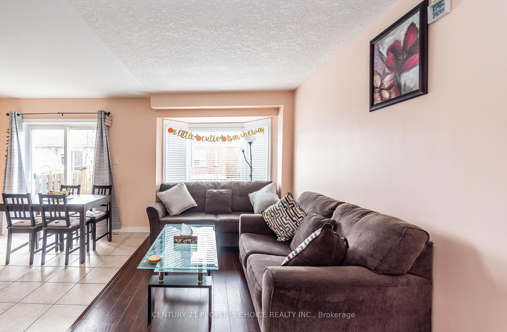 Photo 10 of Unit 7, 1540 Upper Gage Avenue, Hamilton, Eleanor — HOMEH