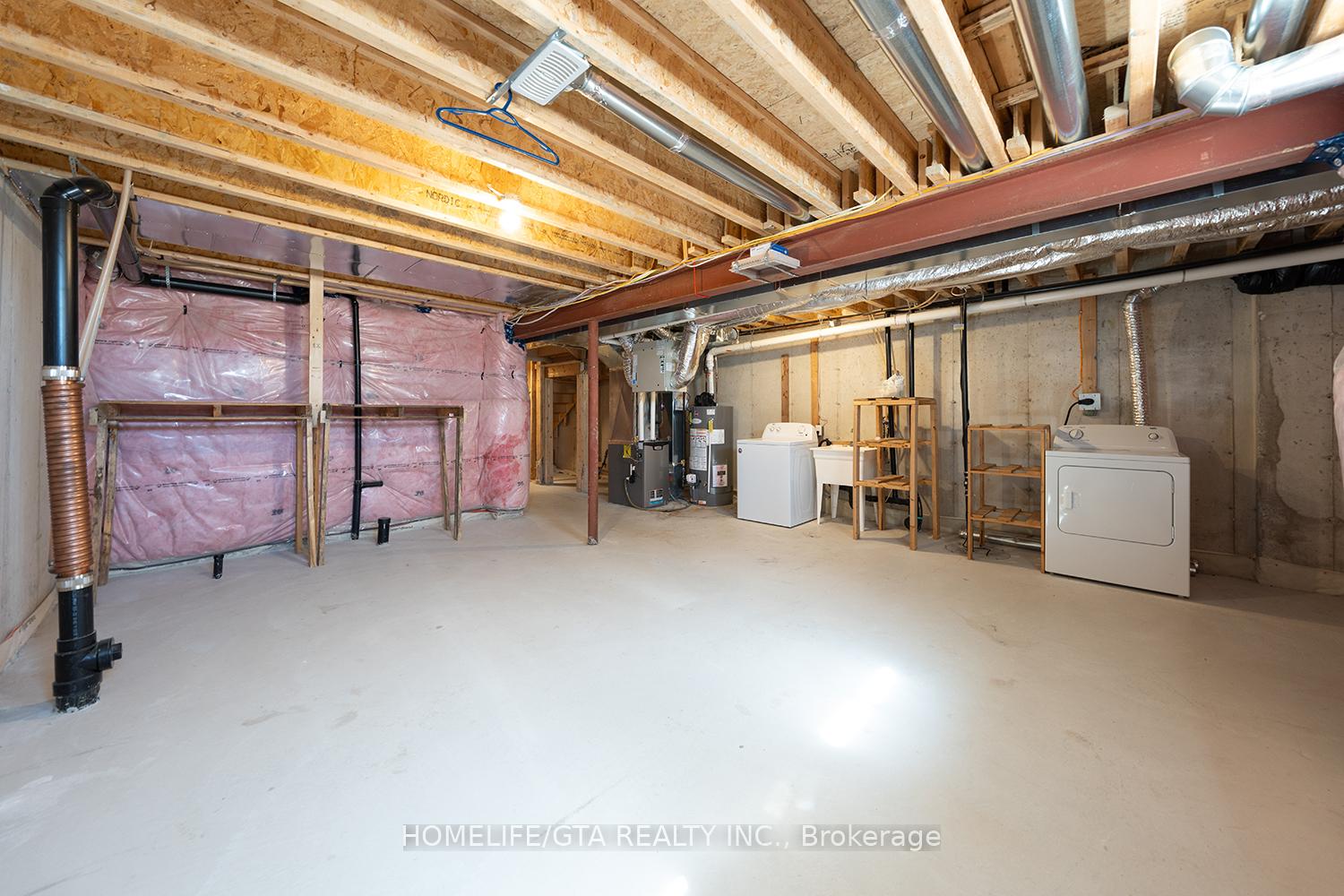 Photo 32 of 315 Atkinson Street, Clearview, Stayner — HOMEH