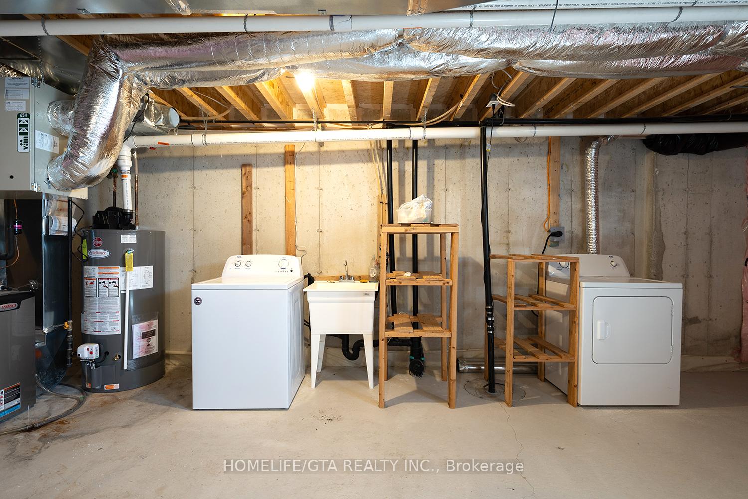 Photo 33 of 315 Atkinson Street, Clearview, Stayner — HOMEH