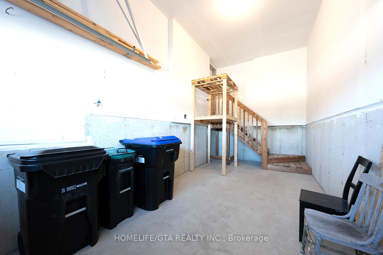 Photo 36 of 315 Atkinson Street, Clearview, Stayner — HOMEH