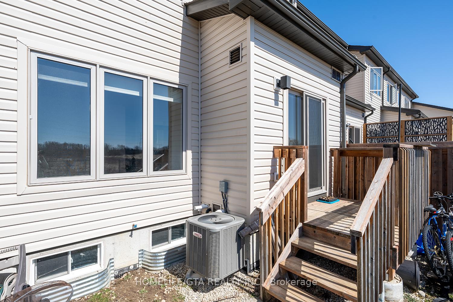 Photo 38 of 315 Atkinson Street, Clearview, Stayner — HOMEH
