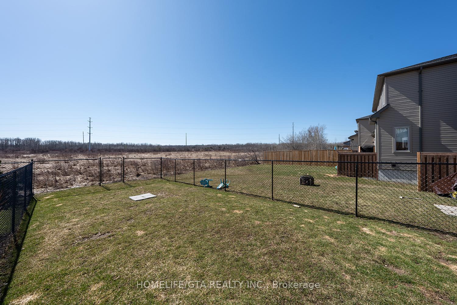 Photo 40 of 315 Atkinson Street, Clearview, Stayner — HOMEH