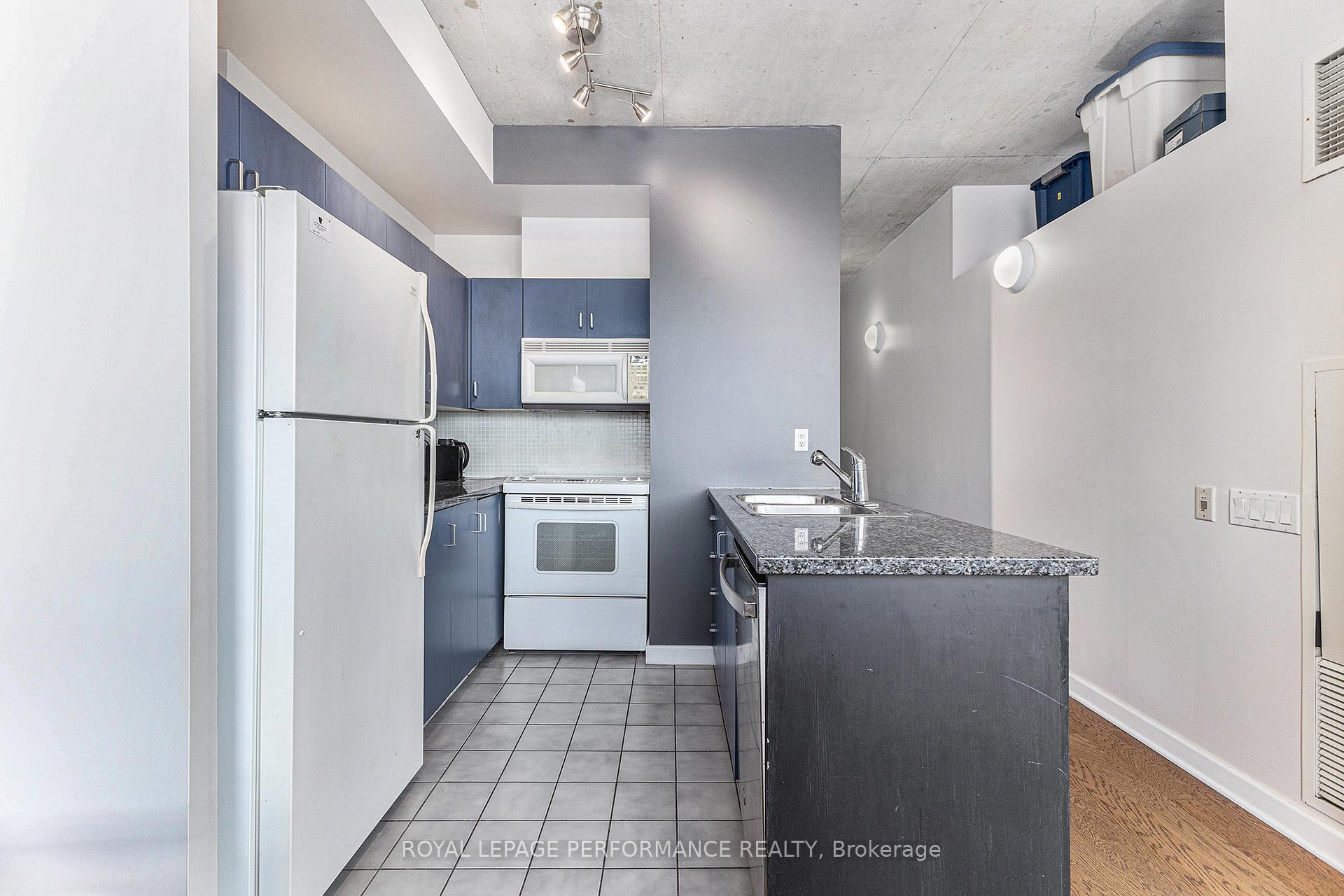 Photo 5 of Unit 302, 180 York Street, Ottawa, Lower Town/Byward Market — HOMEH