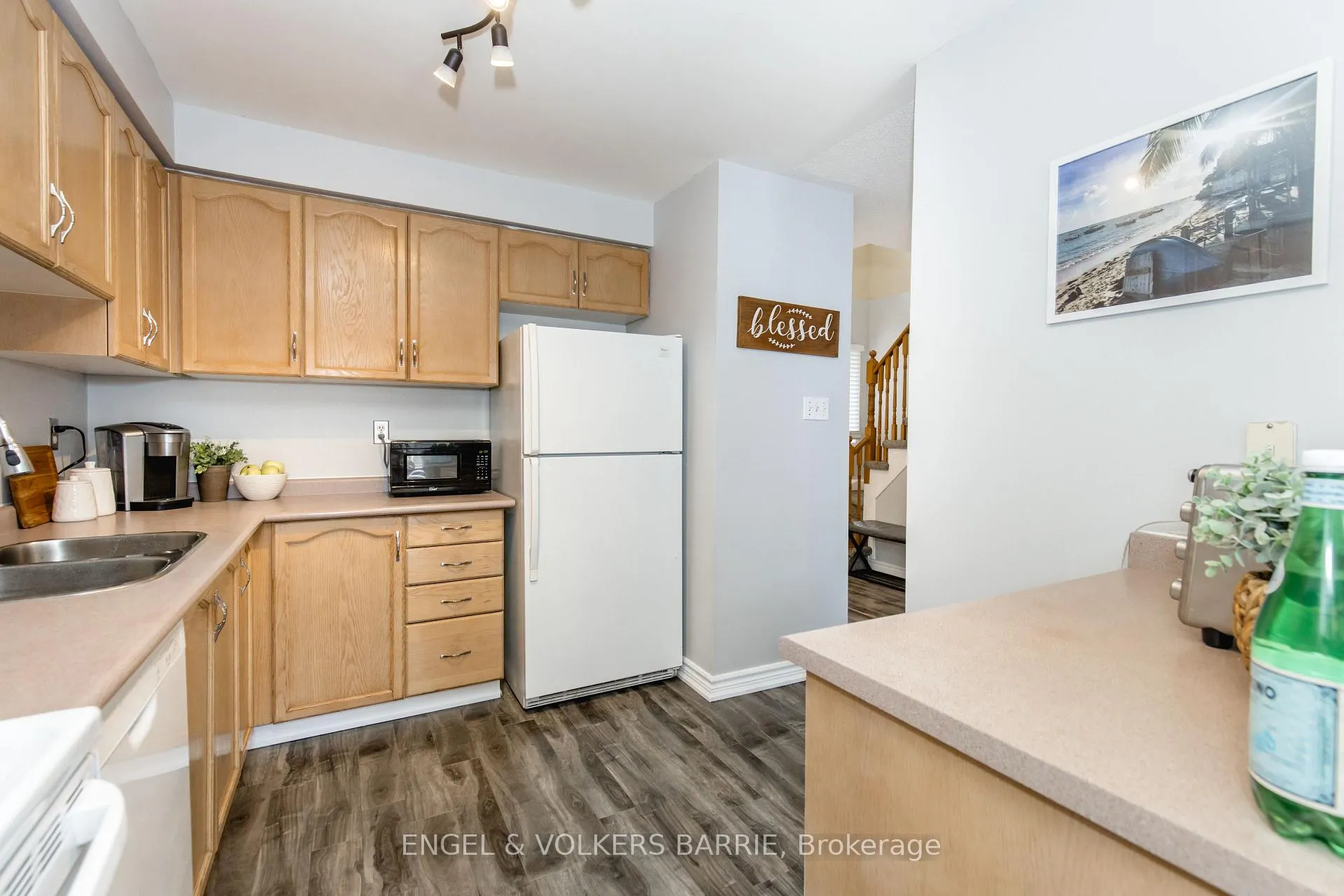Photo 16 of 154 Pickett Crescent, Barrie, Painswick North — HOMEH