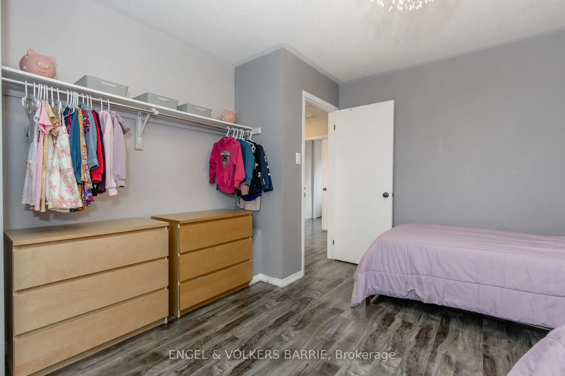 Photo 29 of 154 Pickett Crescent, Barrie, Painswick North — HOMEH