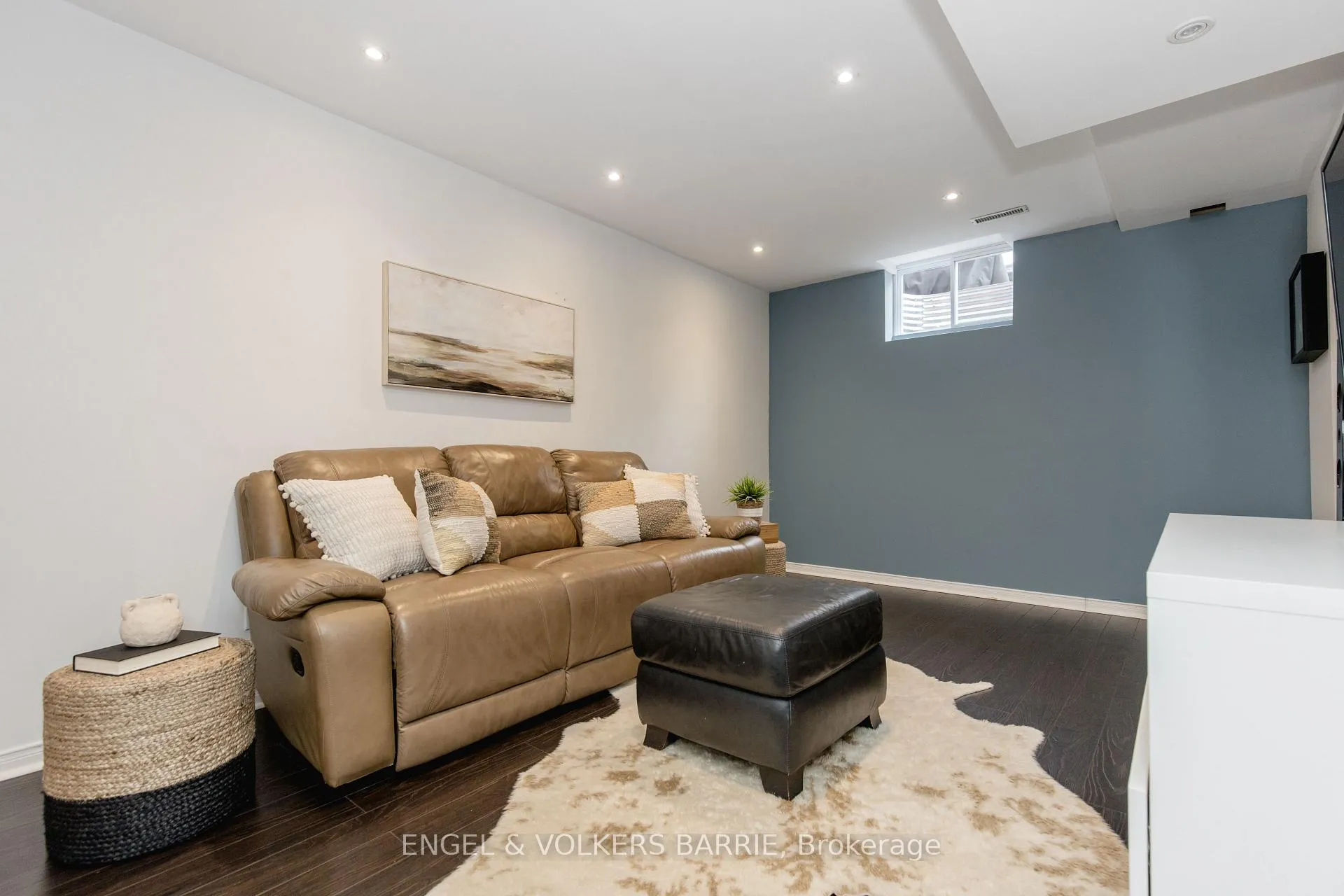 Photo 33 of 154 Pickett Crescent, Barrie, Painswick North — HOMEH