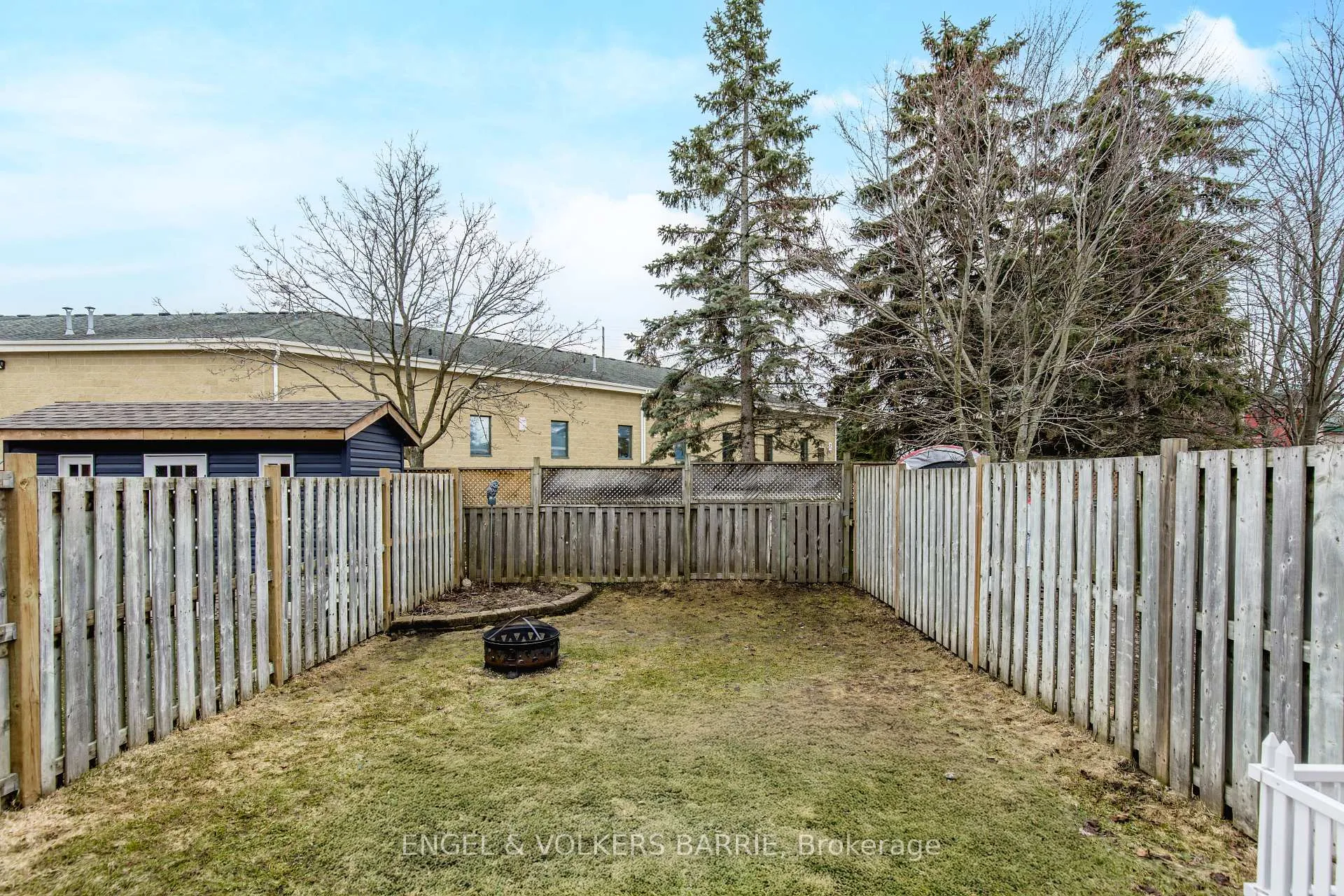 Photo 40 of 154 Pickett Crescent, Barrie, Painswick North — HOMEH