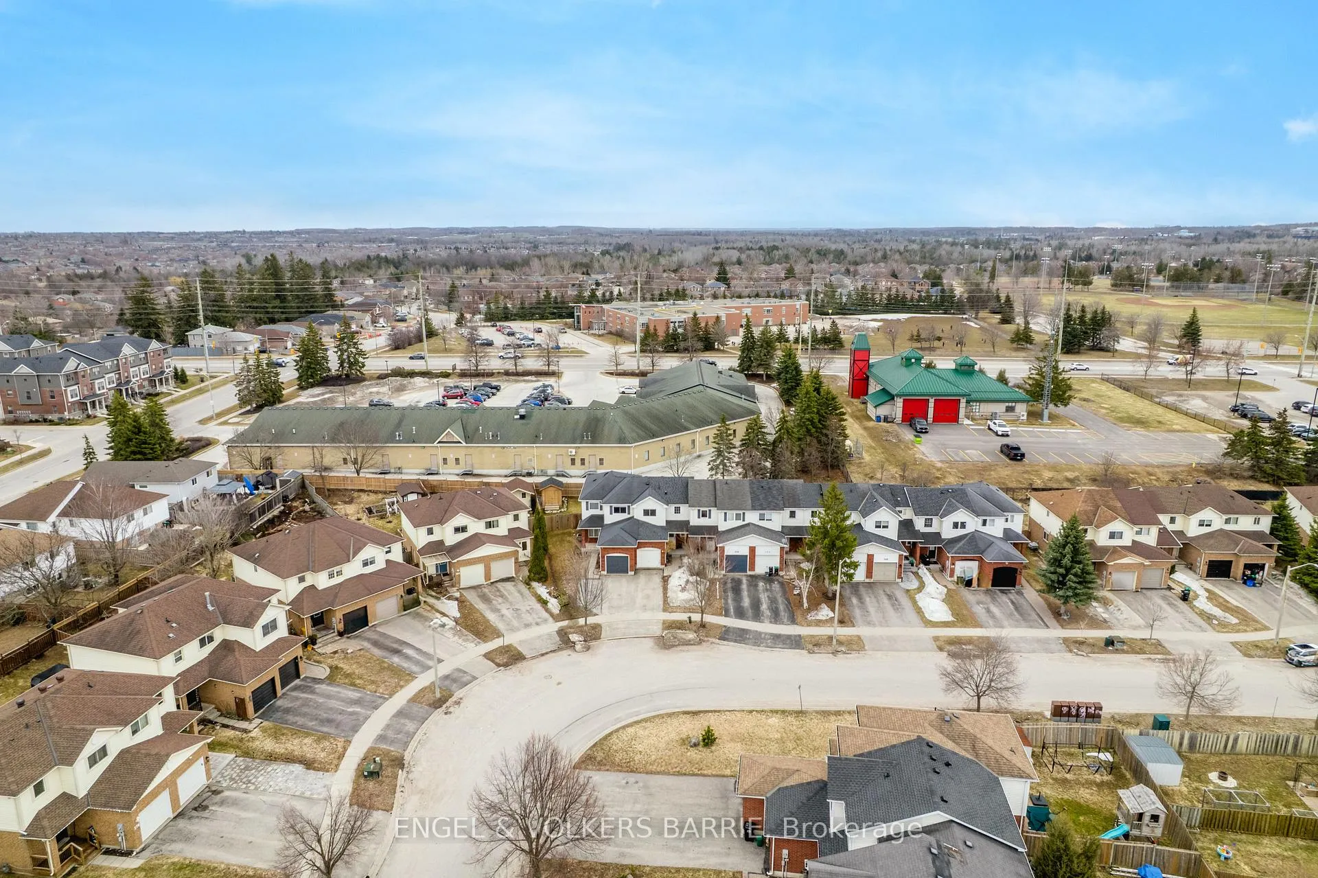 Photo 44 of 154 Pickett Crescent, Barrie, Painswick North — HOMEH