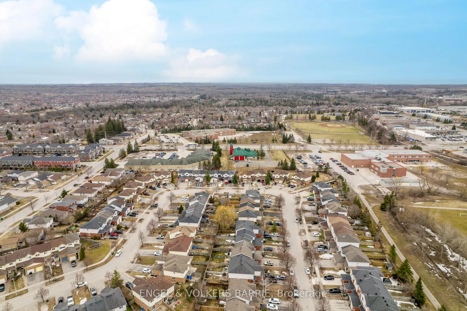 Photo 45 of 154 Pickett Crescent, Barrie, Painswick North — HOMEH