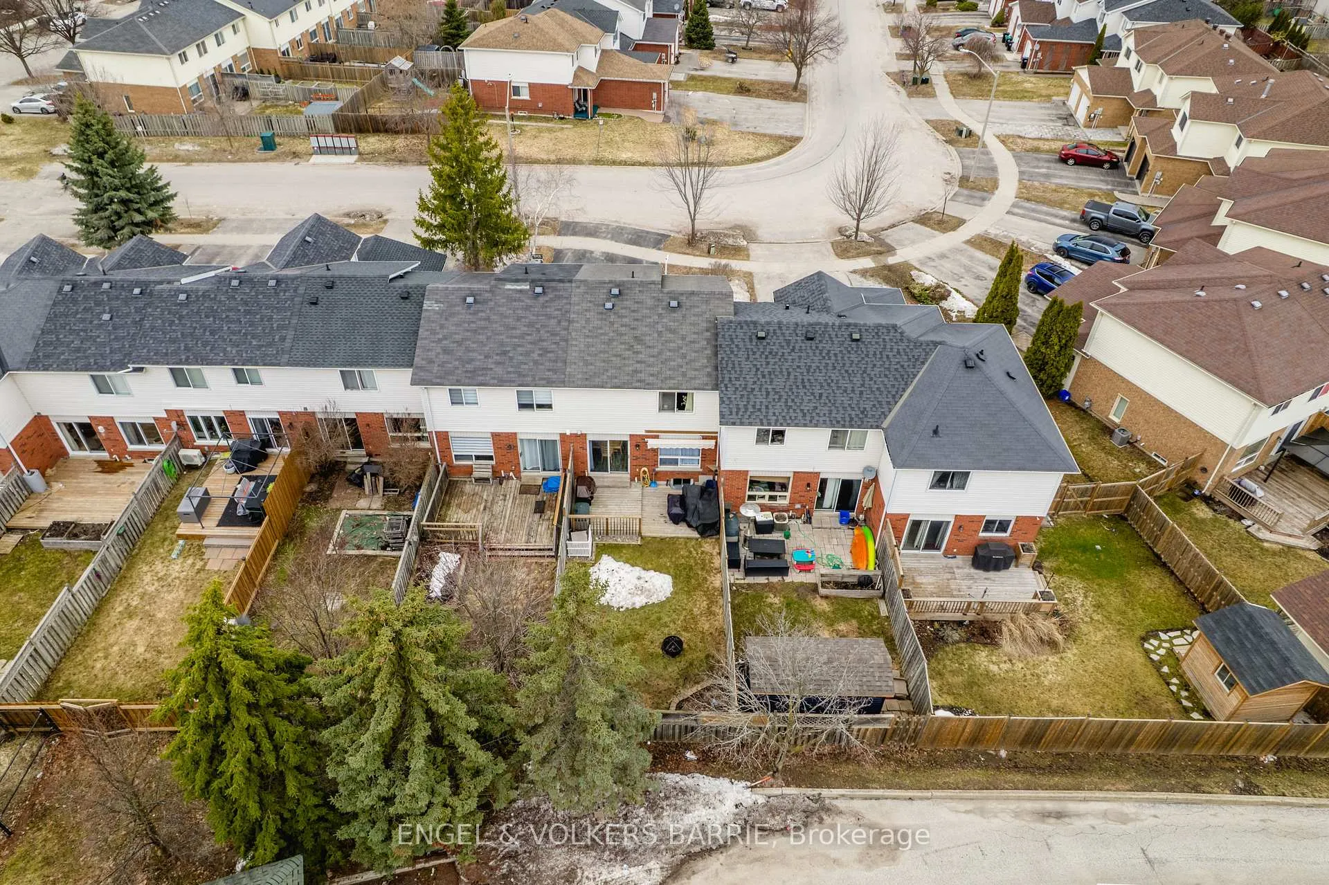 Photo 47 of 154 Pickett Crescent, Barrie, Painswick North — HOMEH