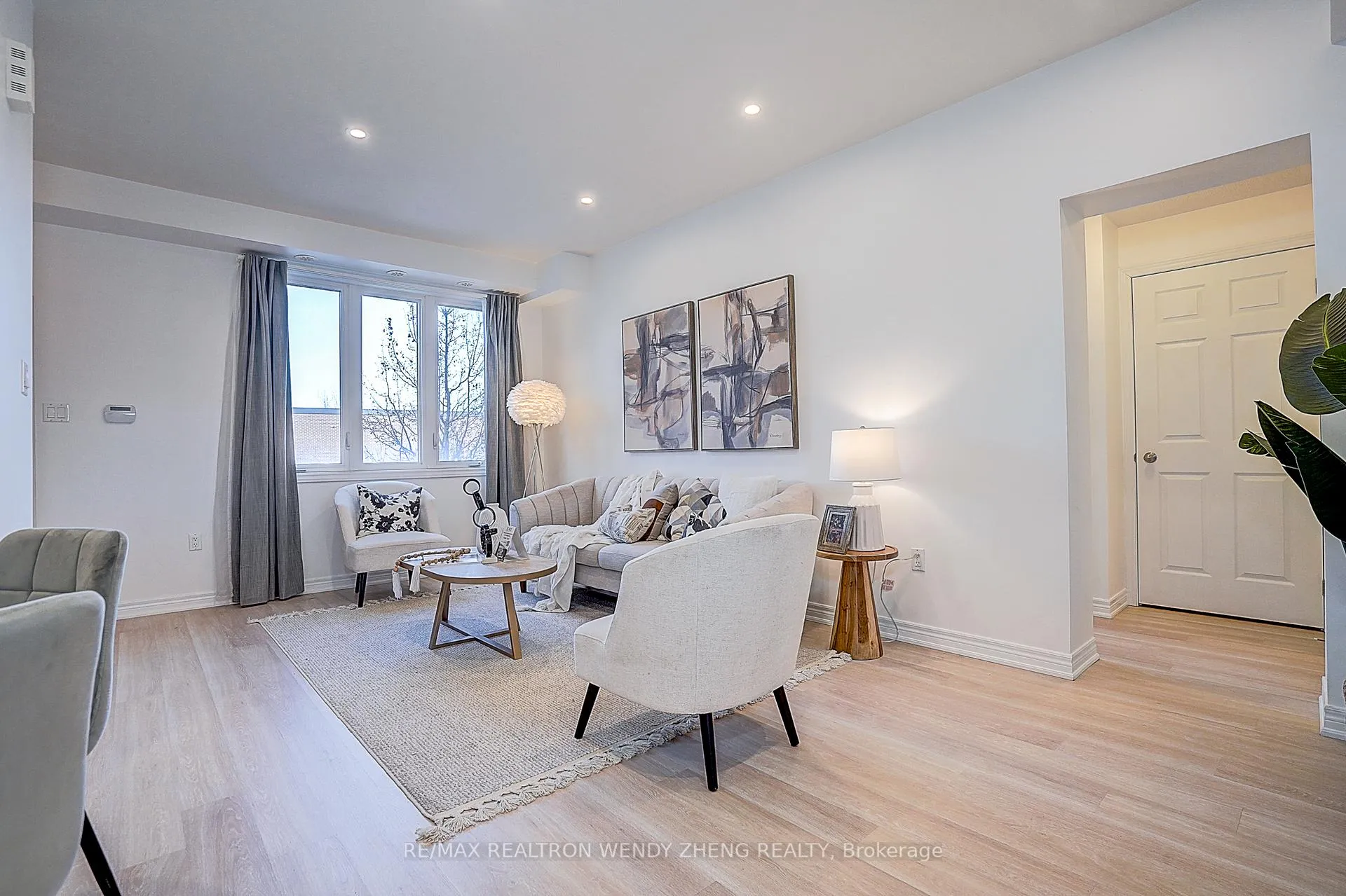 Photo 15 of 261 Aldergrove Drive, Markham, Milliken Mills East — HOMEH