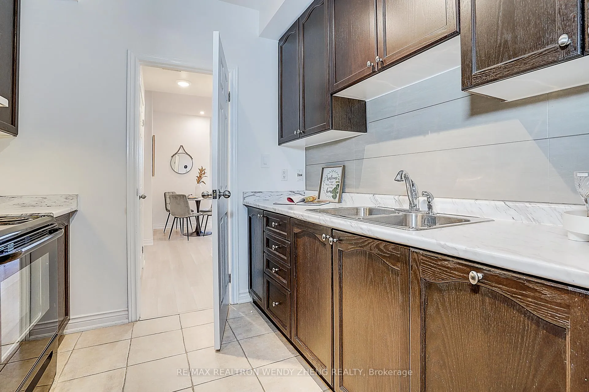 Photo 20 of 261 Aldergrove Drive, Markham, Milliken Mills East — HOMEH