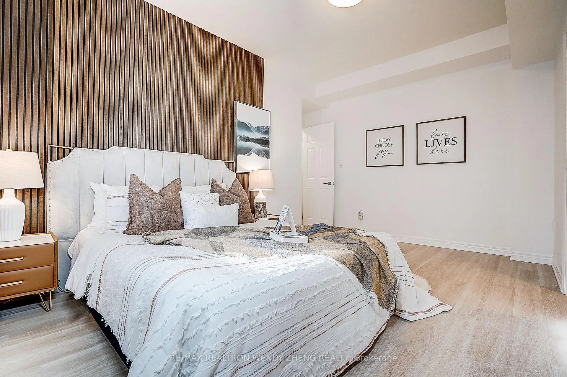 Photo 28 of 261 Aldergrove Drive, Markham, Milliken Mills East — HOMEH